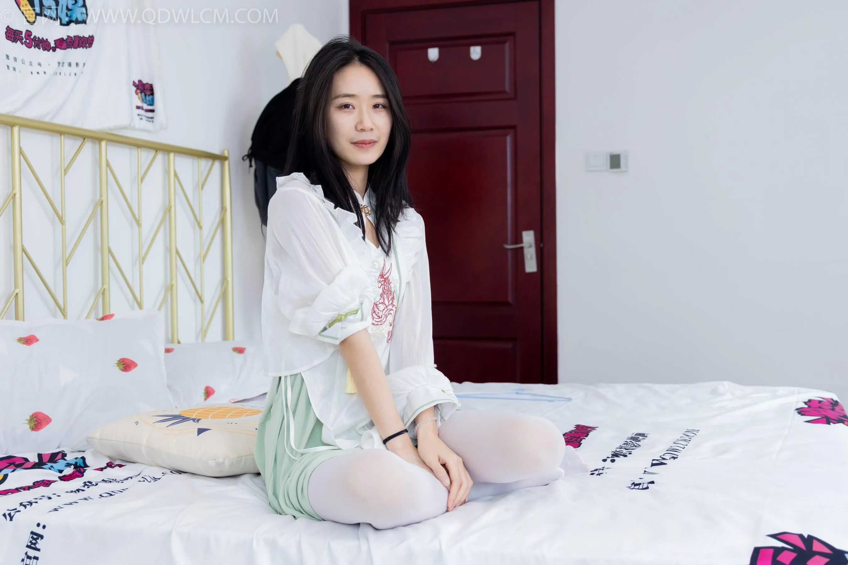 物恋传媒 NO.1547 菜菜-绿野仙踪 [153P]插图